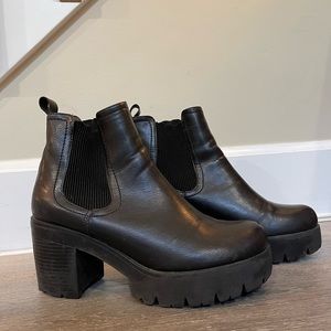 Design lab chunky boots